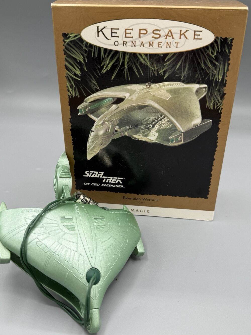 1995 Hallmark Star Trek TNG Romulan Warbird Magic Light Keepsake Ornament Box